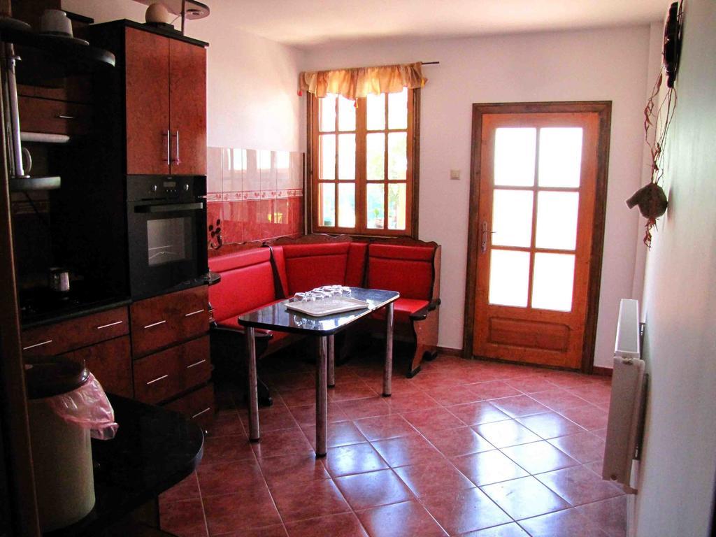 Casa Oana Hotel Sulina Bagian luar foto